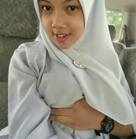 bokep abg ngentot|Abg Smp Berkacamata Ngentot di Sawah 9:45